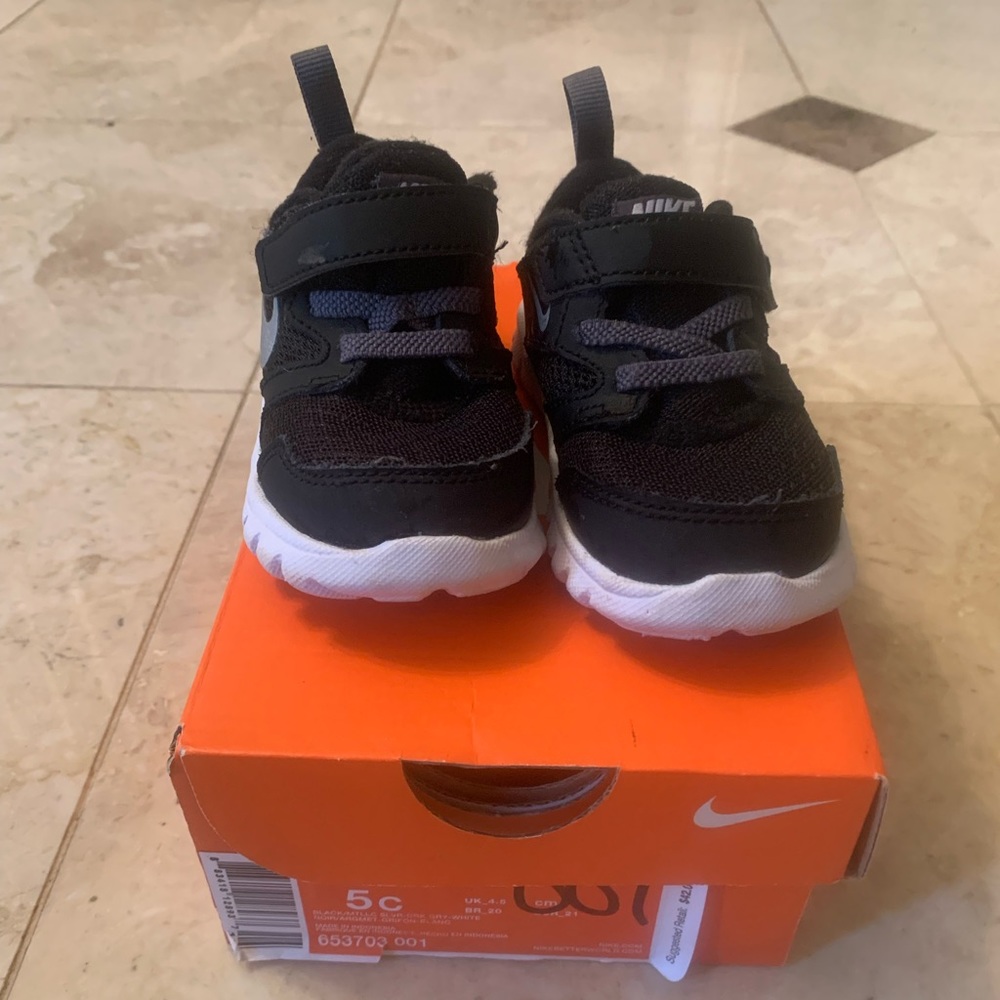 Nike Flex Experience Toddler Sneakers